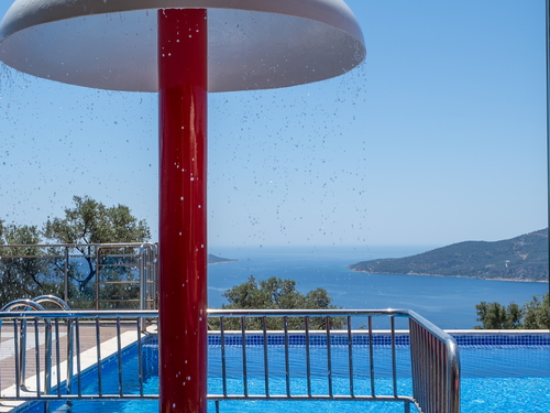  gece  -  Kasım
  | Kalkan'da Lüks Villa: Deniz Manzaralı, Isıtmalı Havuzlu, 14 Kişilik
