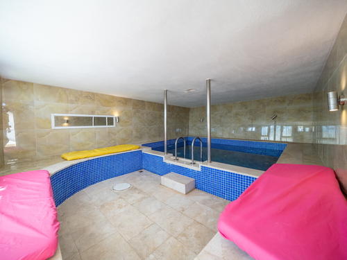  gece  -  Kasım
  | Kalkan'da Lüks Villa: Deniz Manzaralı, Isıtmalı Havuzlu, 14 Kişilik