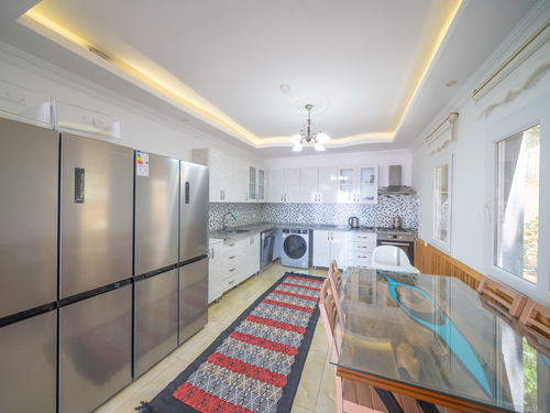  gece  -  Kasım
  | Kalkan'da Lüks Villa: Deniz Manzaralı, Isıtmalı Havuzlu, 14 Kişilik
