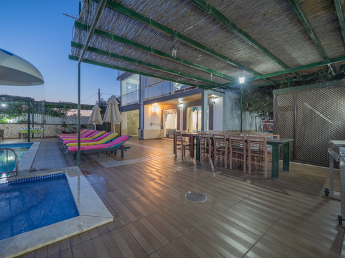  gece  -  Kasım
  | Kalkan'da Lüks Villa: Deniz Manzaralı, Isıtmalı Havuzlu, 14 Kişilik